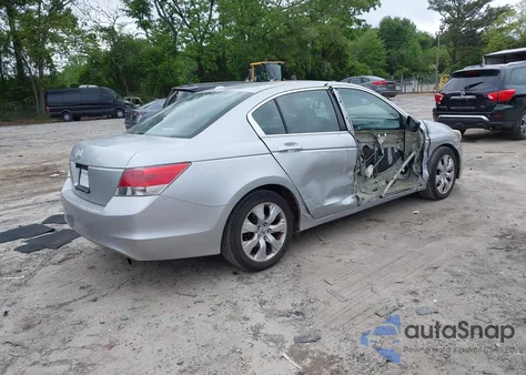 2009 Honda Accord 2.4 Ex-L z USA, uszkodzony, nr VIN 1HGCP26839A007356